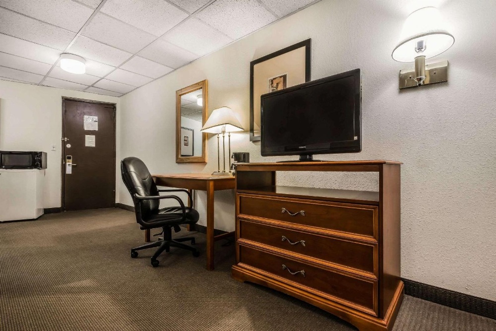 Quality Inn & Suites Binghamton Vestal Main image