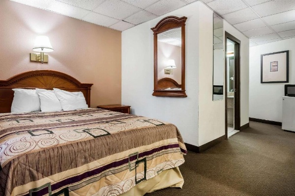 Quality Inn & Suites Binghamton Vestal image 28